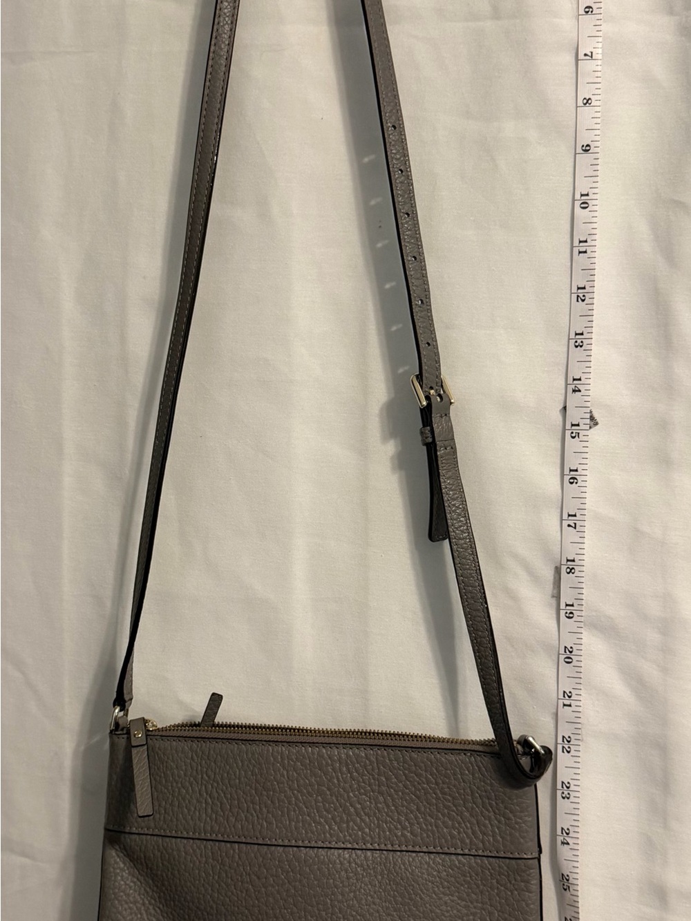 Kate Spade New York Dark Gray Leather Crossbody Shoulder Bag adjustable strap